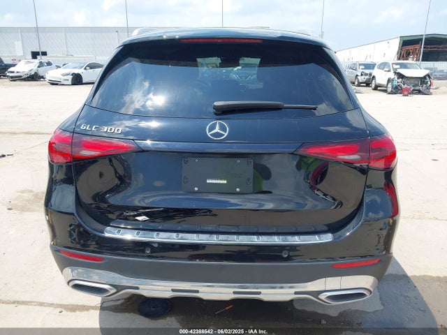 W1NKM4GB2PF051284 Mercedes-Benz m254