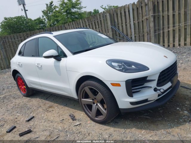 2019 PORSCHE MACAN WP1AB2A52KLB32441 Photo 0