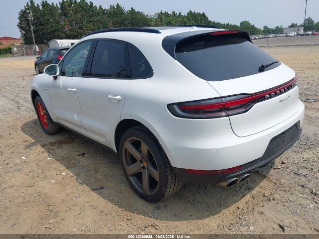 2019 PORSCHE MACAN WP1AB2A52KLB32441 Photo 2