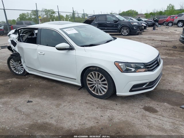 1VWBS7A3XGC037499 Volkswagen 2016