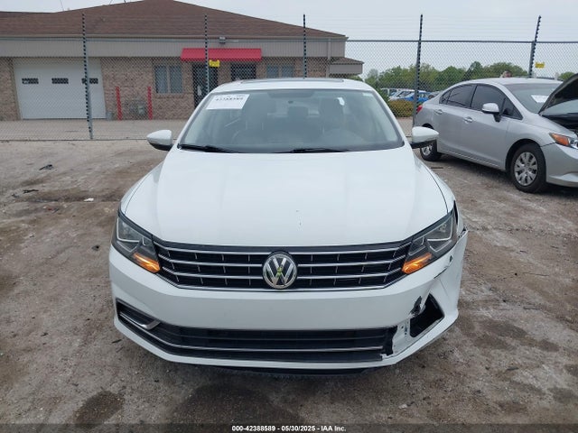 1VWBS7A3XGC037499 Volkswagen 2016