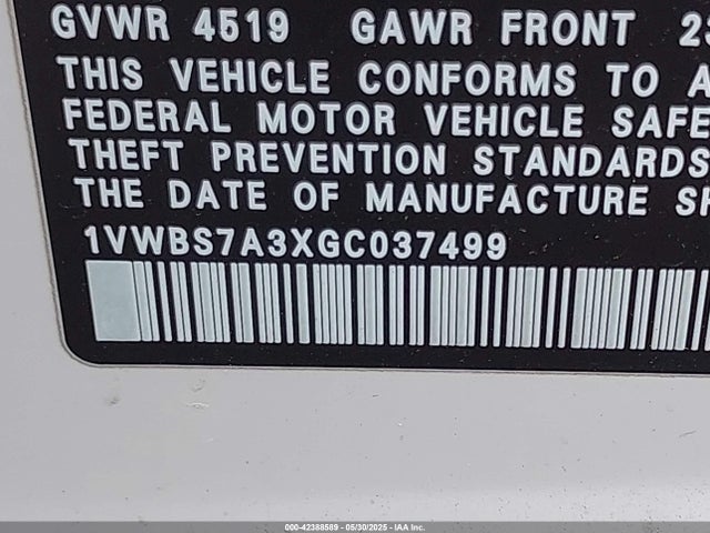 1VWBS7A3XGC037499 Volkswagen 2016