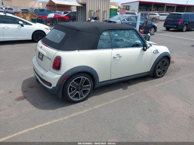 2011 MINI COOPER S WMWZP3C54BTX84385 Photo 3