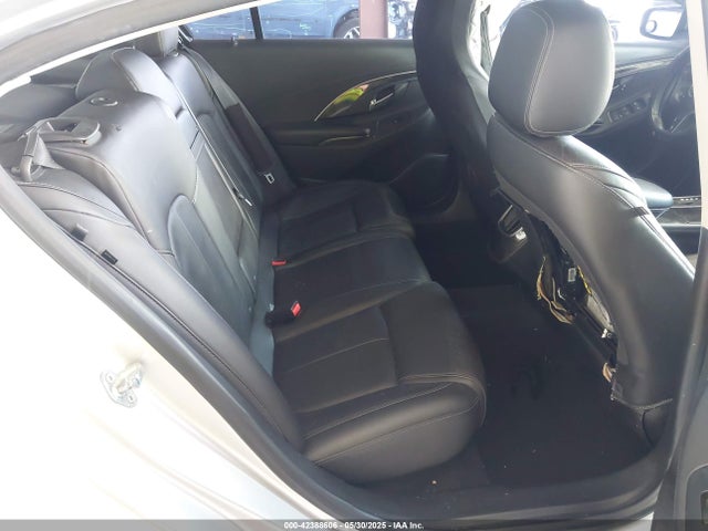 1G4GB5G3XGF174554 Buick Lacrosse Leather