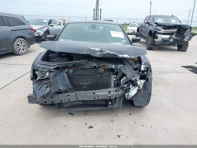 Chrysler 2017 2017 2C3CCABG1HH663688 Image 11