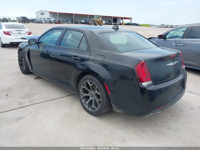 Chrysler 2017 2017 2C3CCABG1HH663688 Image 3