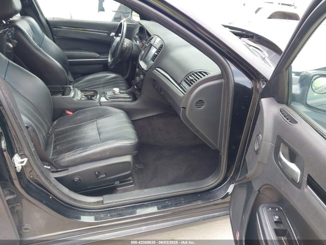 Chrysler 2017 2017 2C3CCABG1HH663688 Image 5