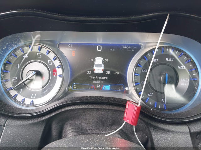 Chrysler 2017 2017 2C3CCABG1HH663688 Image 7