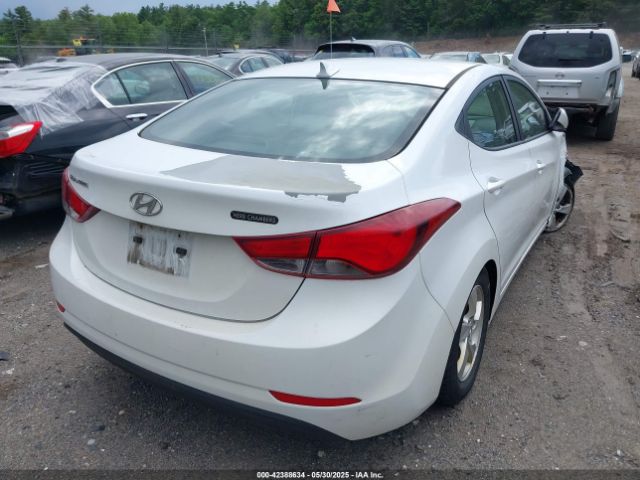 5NPDH4AE2FH592038 Hyundai ELANTRA SE