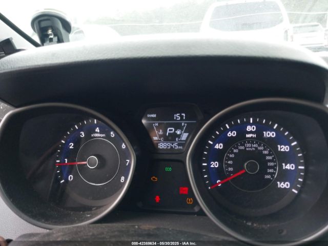 5NPDH4AE2FH592038 Hyundai ELANTRA SE