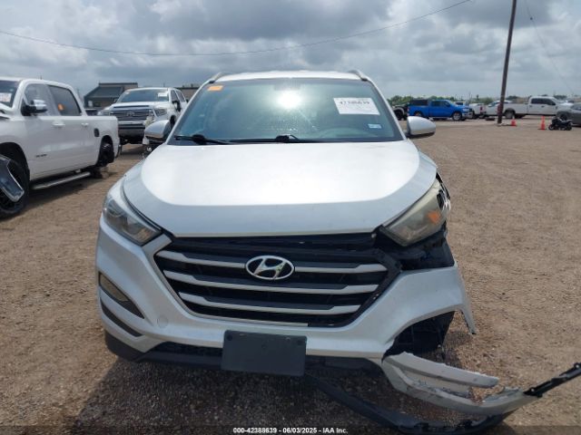 KM8J33A41JU678065 Hyundai Tucson Sel Plus
