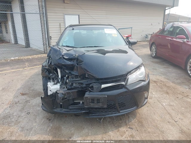 4T1BF1FK8GU585625 Toyota CAMRY SE