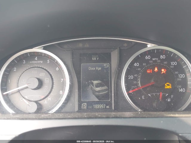 4T1BF1FK8GU585625 Toyota CAMRY SE