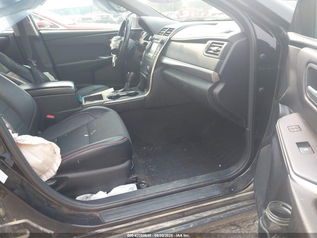 4T1BF1FK8GU585625 Toyota CAMRY SE