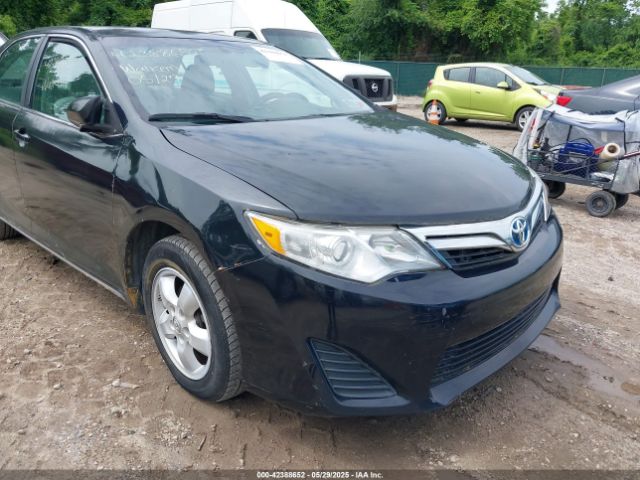 4T1BD1FK8EU106235 Toyota Camry Hybrid Le