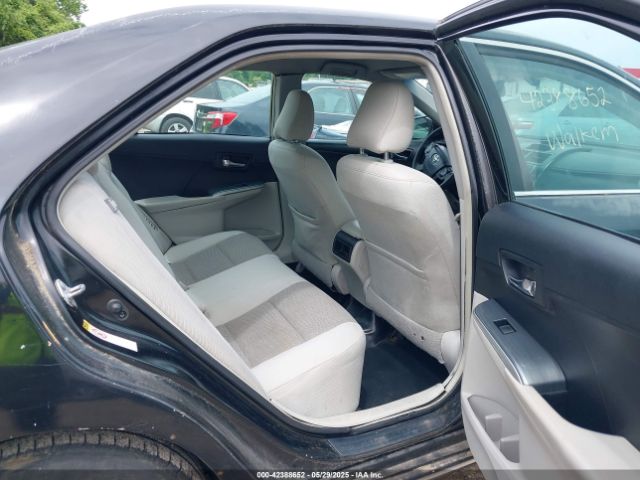 4T1BD1FK8EU106235 Toyota Camry Hybrid Le