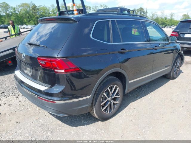 2020 VOLKSWAGEN TIGUAN 3VV3B7AX1LM033152 Photo 3
