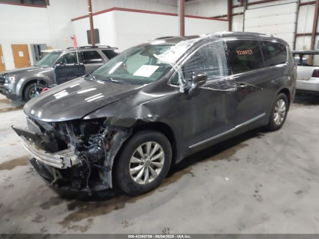 2018 CHRYSLER PACIFICA 2C4RC1EG4JR257583 Photo 1
