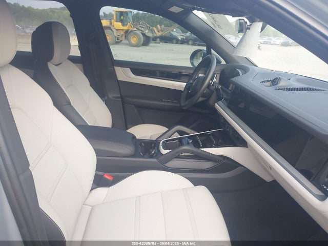 Porsche Cayenne 2024 WP1AL2AY0RDA32737 Image 5