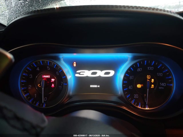 Продажа на аукционе авто 2016 Chrysler 300c Platinum, vin: 2C3CCAPG0GH248403, номер лота: 42388817