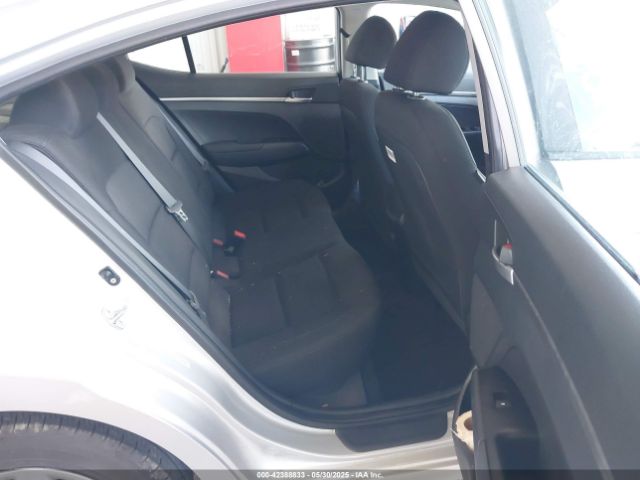 KMHD74LF2KU850109 Hyundai ELANTRA SE