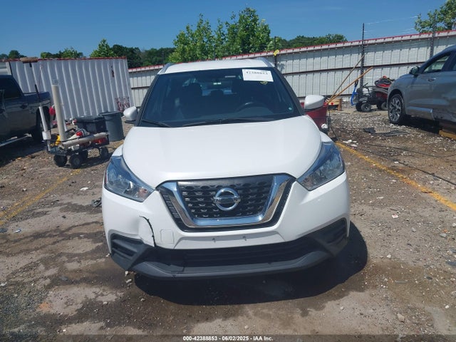 3N1CP5CU9JL543164 Nissan KICKS SV
