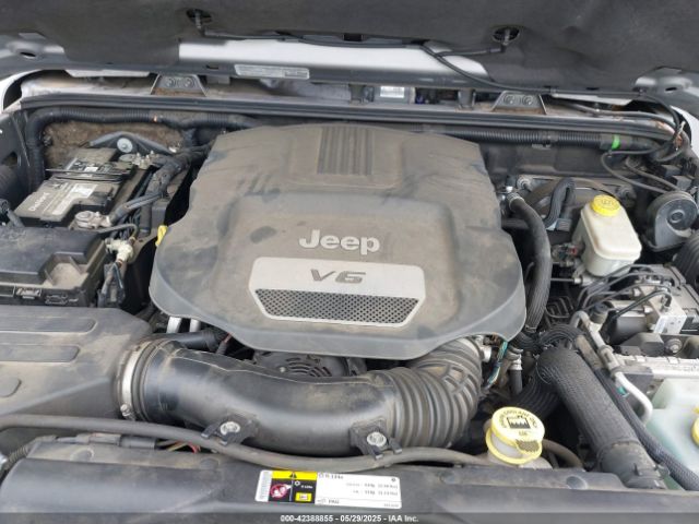 2014 JEEP WRANGLER UNLIMITED 1C4BJWEG8EL274387 Photo 9