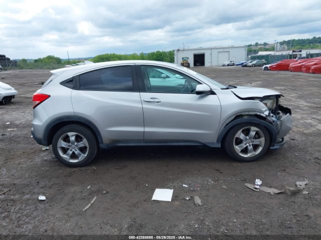 3CZRU6H35GM702636 Honda HR-V LX