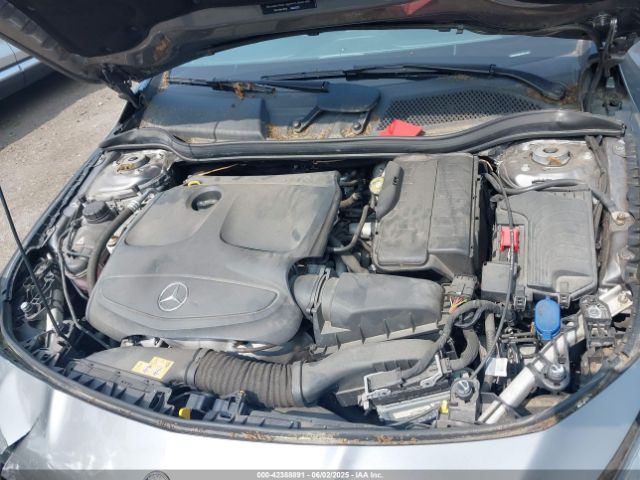 2018 MERCEDES-BENZ CLA 250 WDDSJ4GB4JN571361 Photo 9