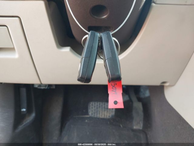 1G4GB5GR5EF110035 Buick Lacrosse Leather Group