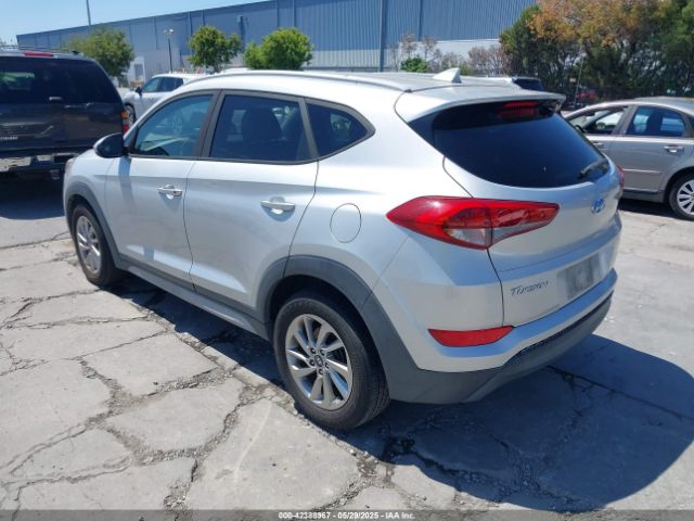 KM8J33A4XJU717395 Hyundai TUCSON SEL