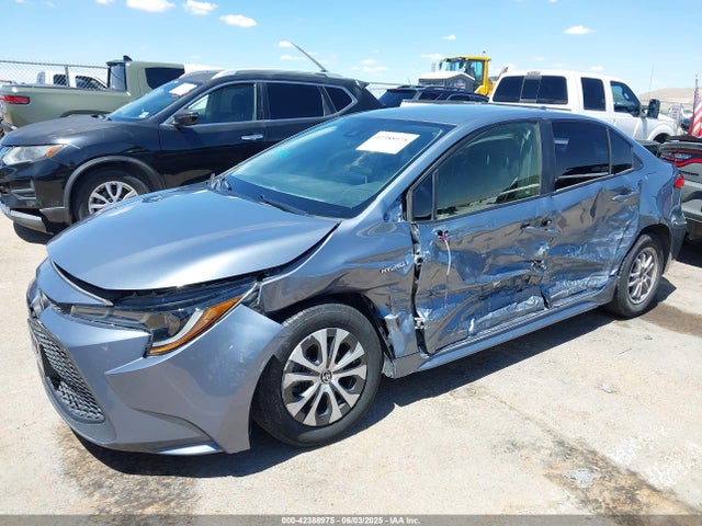 42388975 :رقم المزاد ، JTDEAMDE9MJ031330 vin ، 2021 Toyota Corolla Hybrid Le مزاد بيع