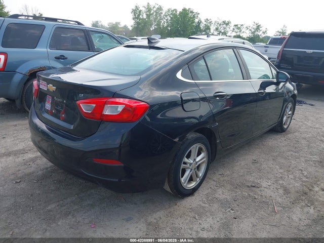 1G1BE5SM7H7133924 Chevrolet Cruze Lt Auto