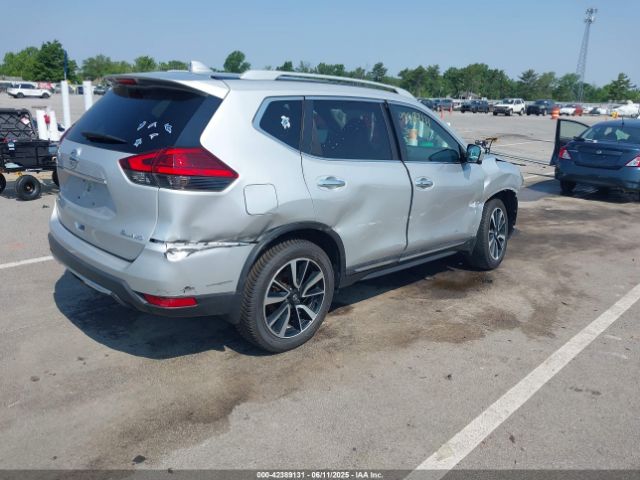 2017 NISSAN ROGUE 5N1AT2MV0HC832876 Photo 3