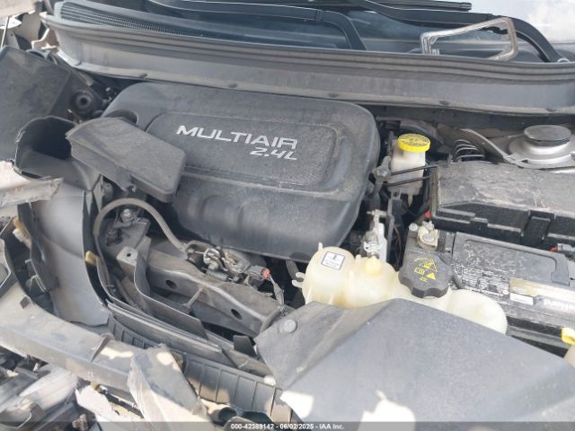 2019 JEEP CHEROKEE 1C4PJLLB3KD184842 Photo 9
