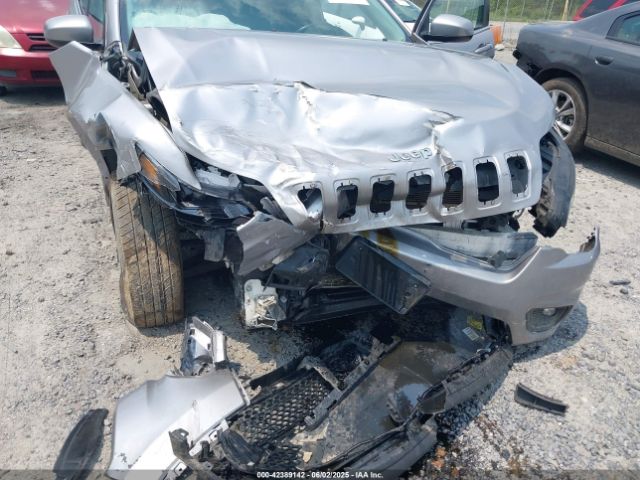 2019 JEEP CHEROKEE 1C4PJLLB3KD184842 Photo 5