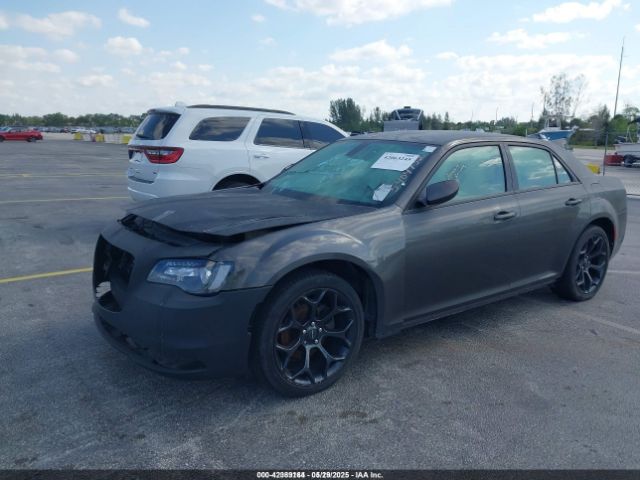 2C3CCABG5KH516295 Chrysler 300 300s