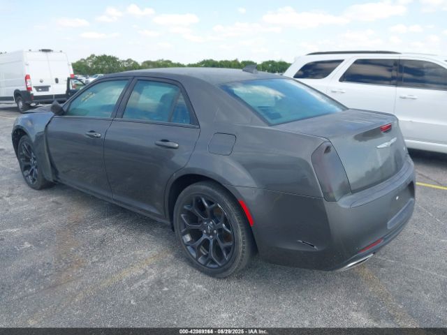 2C3CCABG5KH516295 Chrysler 300 300s