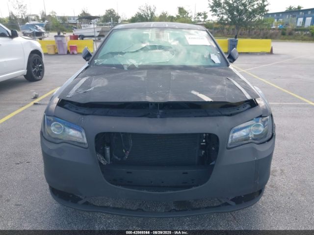2C3CCABG5KH516295 Chrysler 300 300s