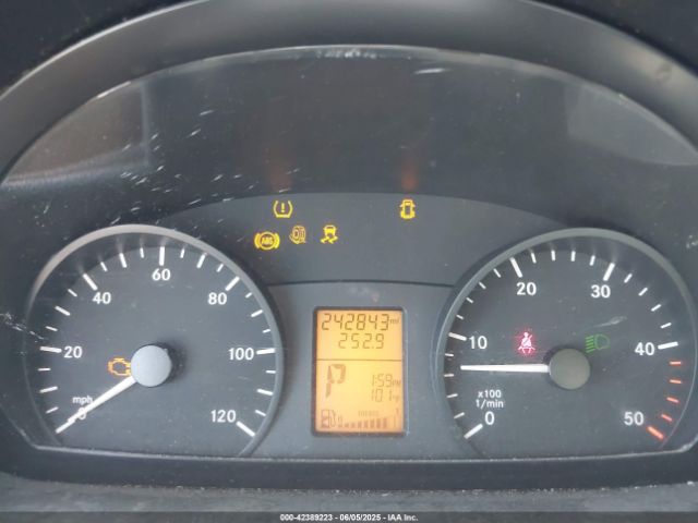 2011 MERCEDES-BENZ SPRINTER 2500 WD3PE8CB0B5610413 Photo 6