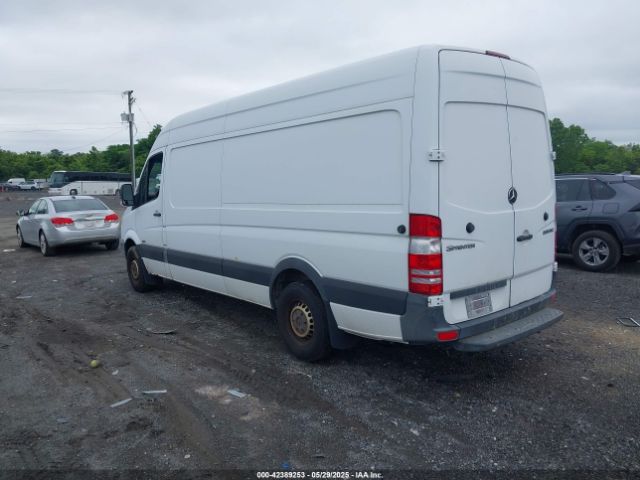 2012 MERCEDES-BENZ SPRINTER 2500 WD3PE8CC3C5716168 Photo 2