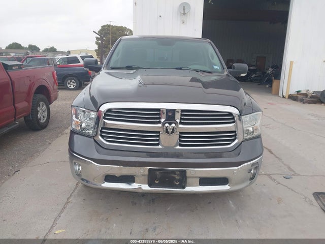 42389278 :رقم المزاد ، 1C6RR6LM6FS621391 vin ، 2015 Ram 1500 Lone Star مزاد بيع