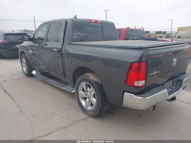 42389278 :رقم المزاد ، 1C6RR6LM6FS621391 vin ، 2015 Ram 1500 Lone Star مزاد بيع