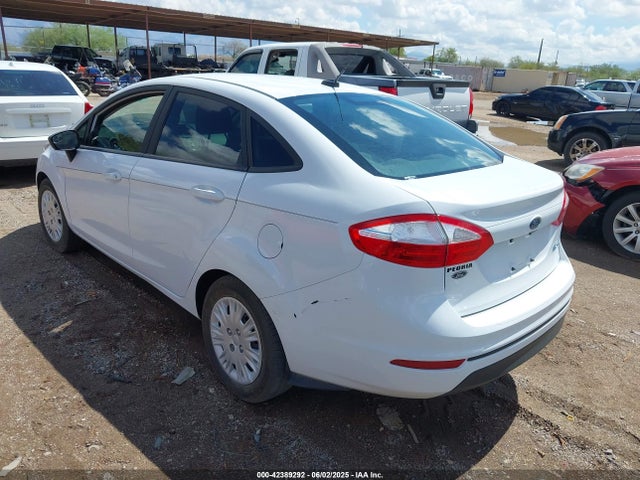 Ford 2019 2019 3FADP4AJ5KM130258 Image 3