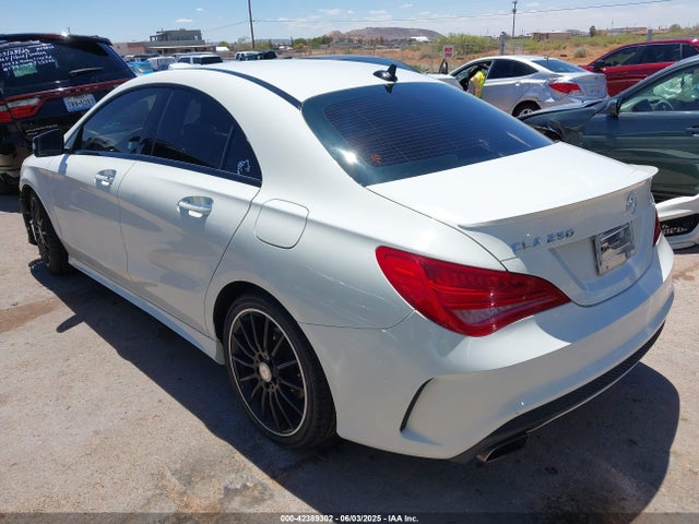 WDDSJ4EB3GN336199 Mercedes-Benz 2016
