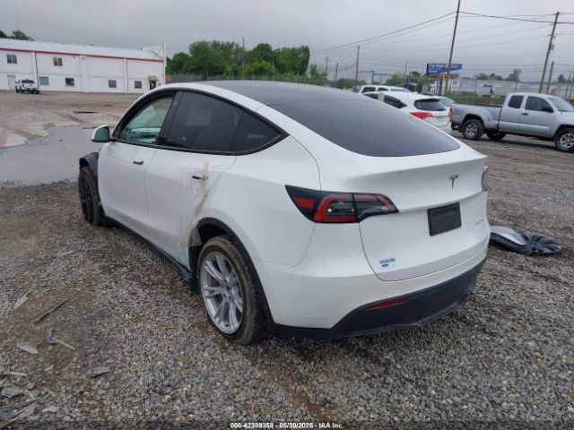 7SAYGDEE2PF631955 Tesla 2023