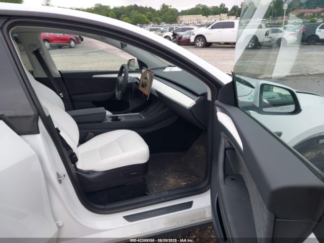 7SAYGDEE2PF631955 Tesla 2023