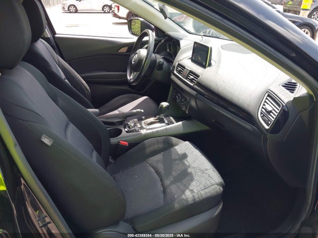 3MZBM1V71GM298748 Mazda Mazda3 I Touring