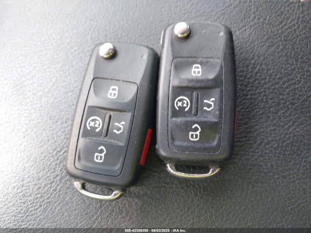 2020 VOLKSWAGEN PASSAT 1VWSA7A37LC024206 Photo 10