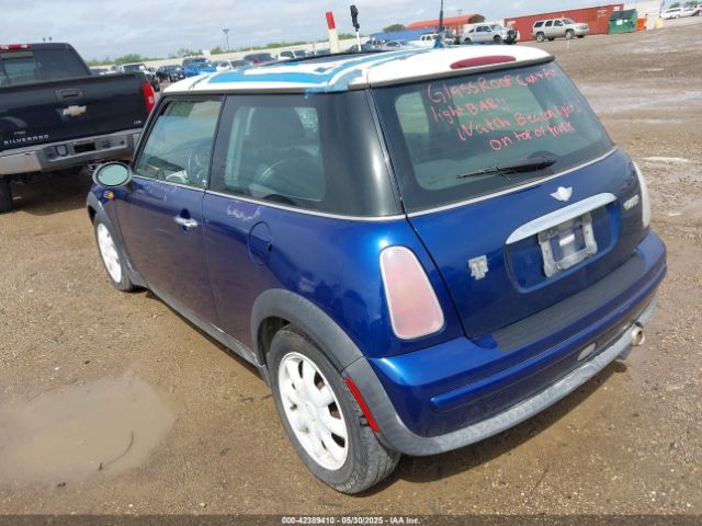 2004 MINI COOPER WMWRC33474TJ60134 Photo 2